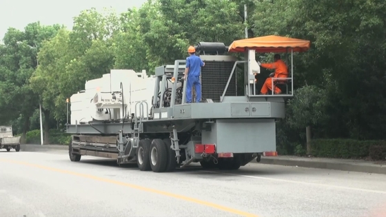 Pavement Recycling Systems Hot In Place Recycling Equipment Excellent Bonding Effect
